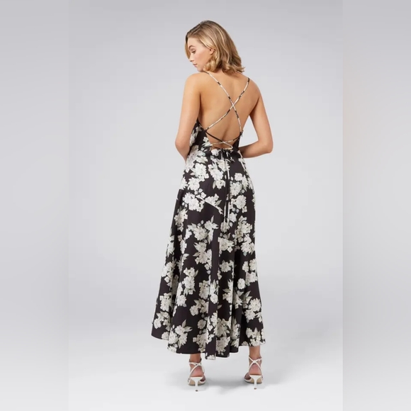 NWT Ever New black floral backless midi dress size 2 - Picture 3 of 9